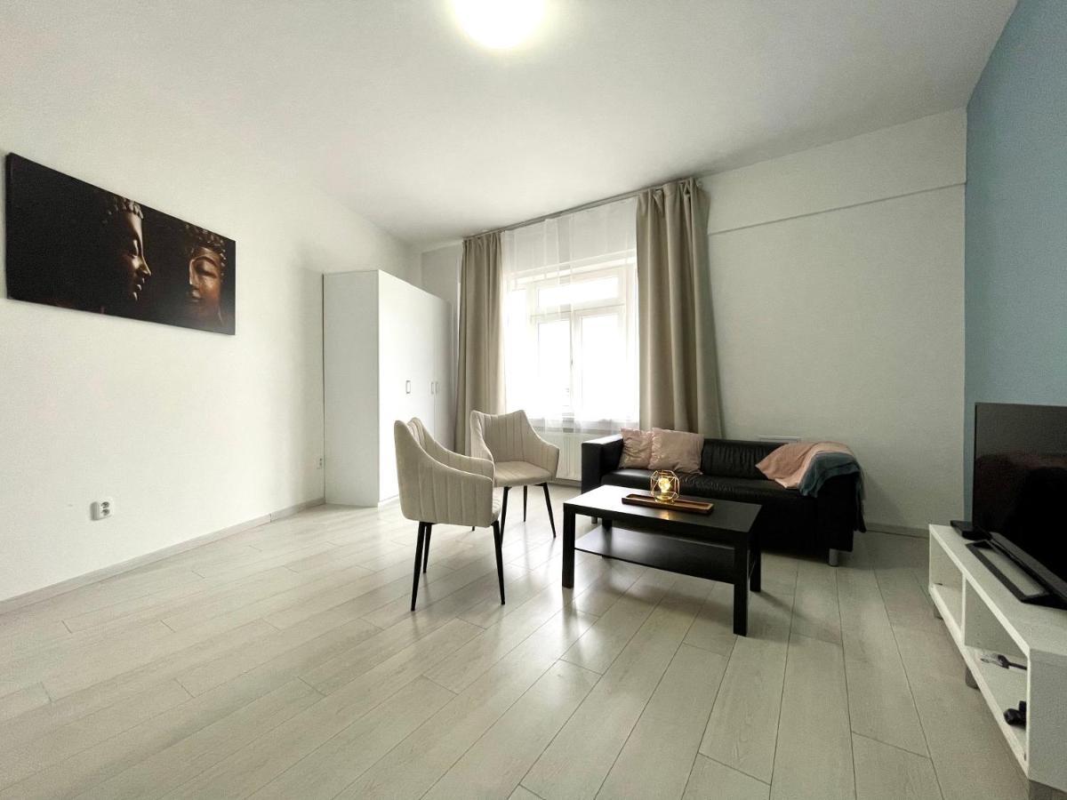 Self Check-In Apartments By Amber Pressburg Exterior foto
